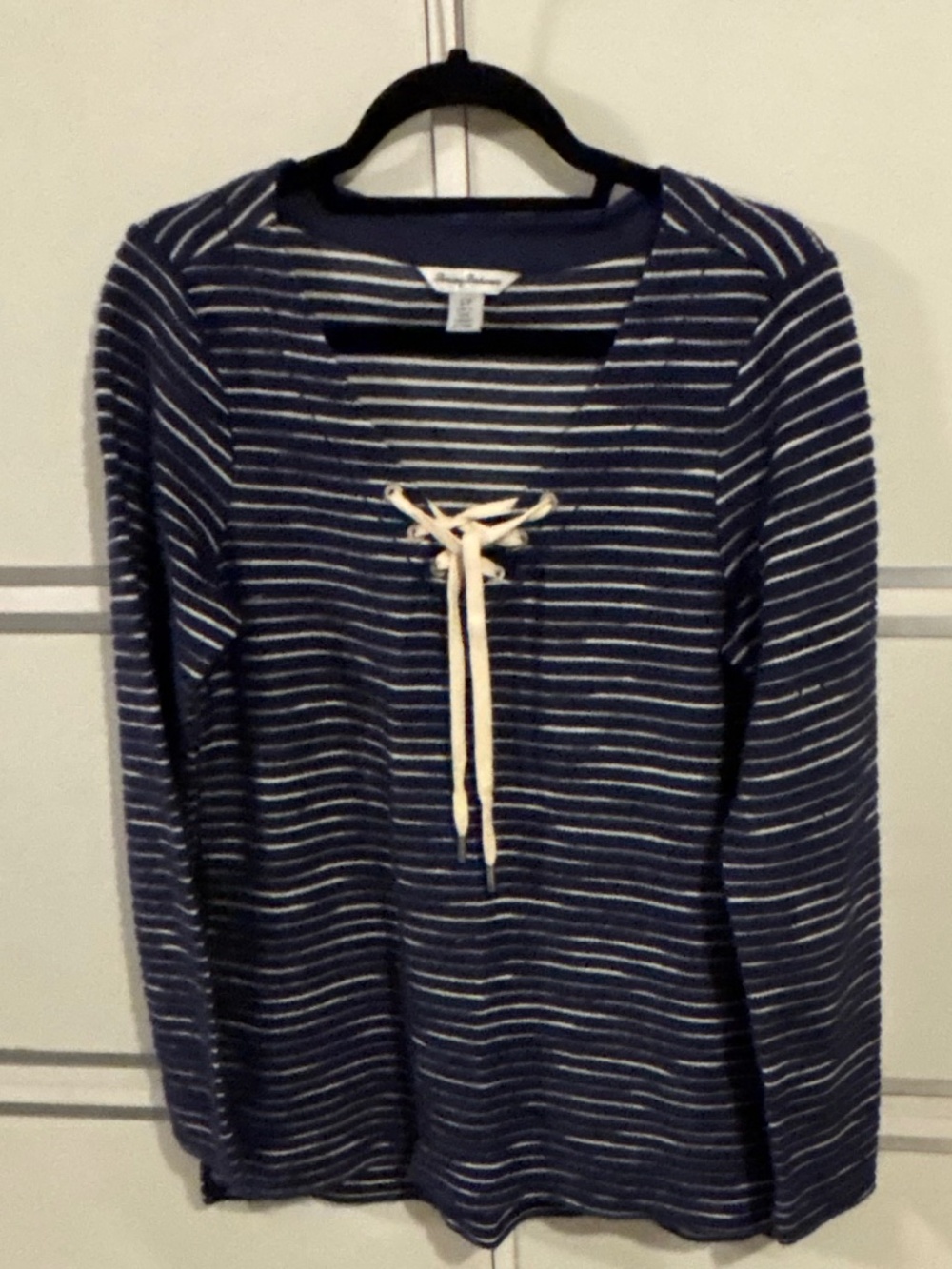 Tommy Bahama Women’s Pull Over Top Navy/White Stripes S/P